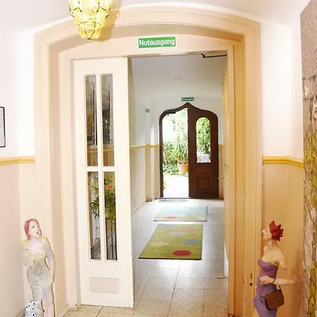 Zandoli Bed & Breakfast